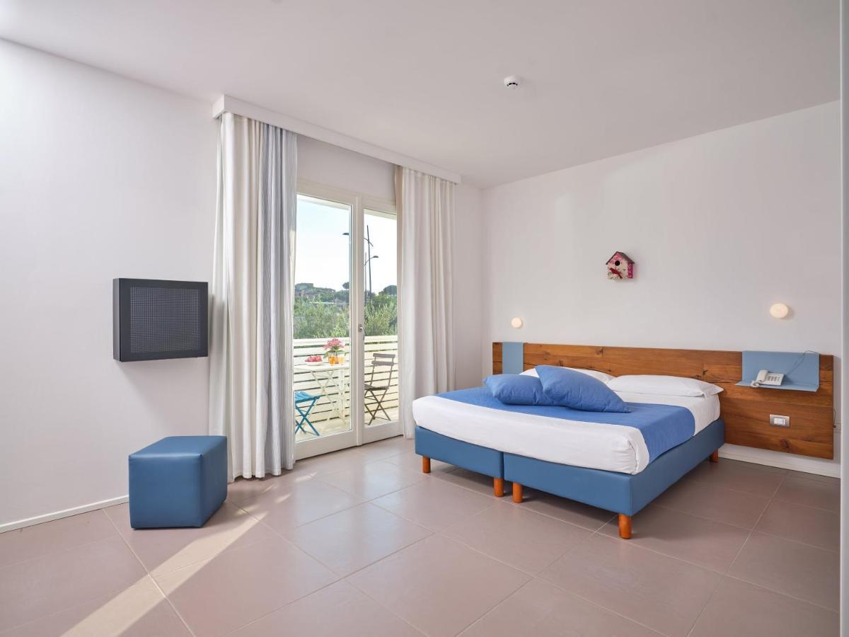 Felix Hotels - Hotel Residence Porto San Paolo Exteriér fotografie