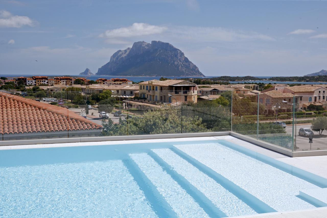 Felix Hotels - Hotel Residence Porto San Paolo Exteriér fotografie