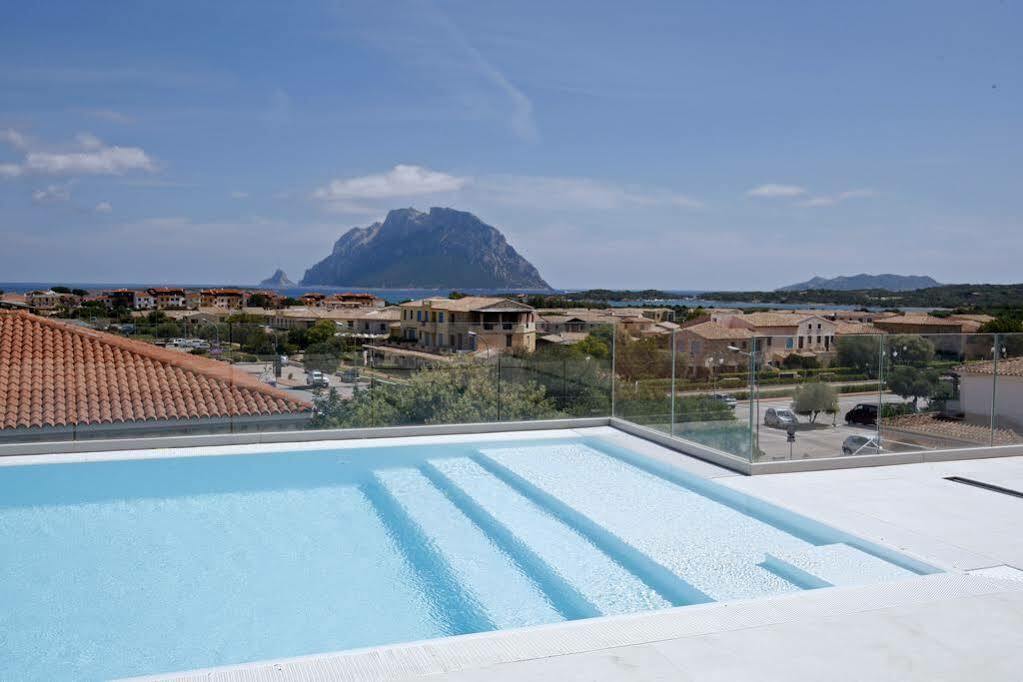 Felix Hotels - Hotel Residence Porto San Paolo Exteriér fotografie